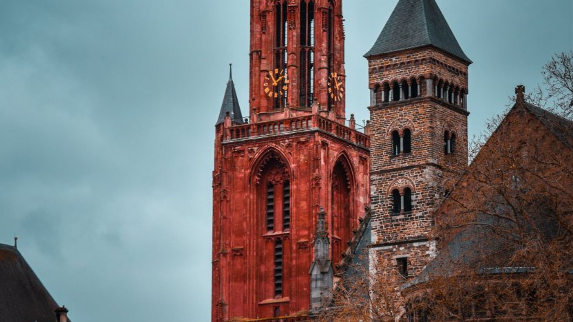 Bus huren Maastricht