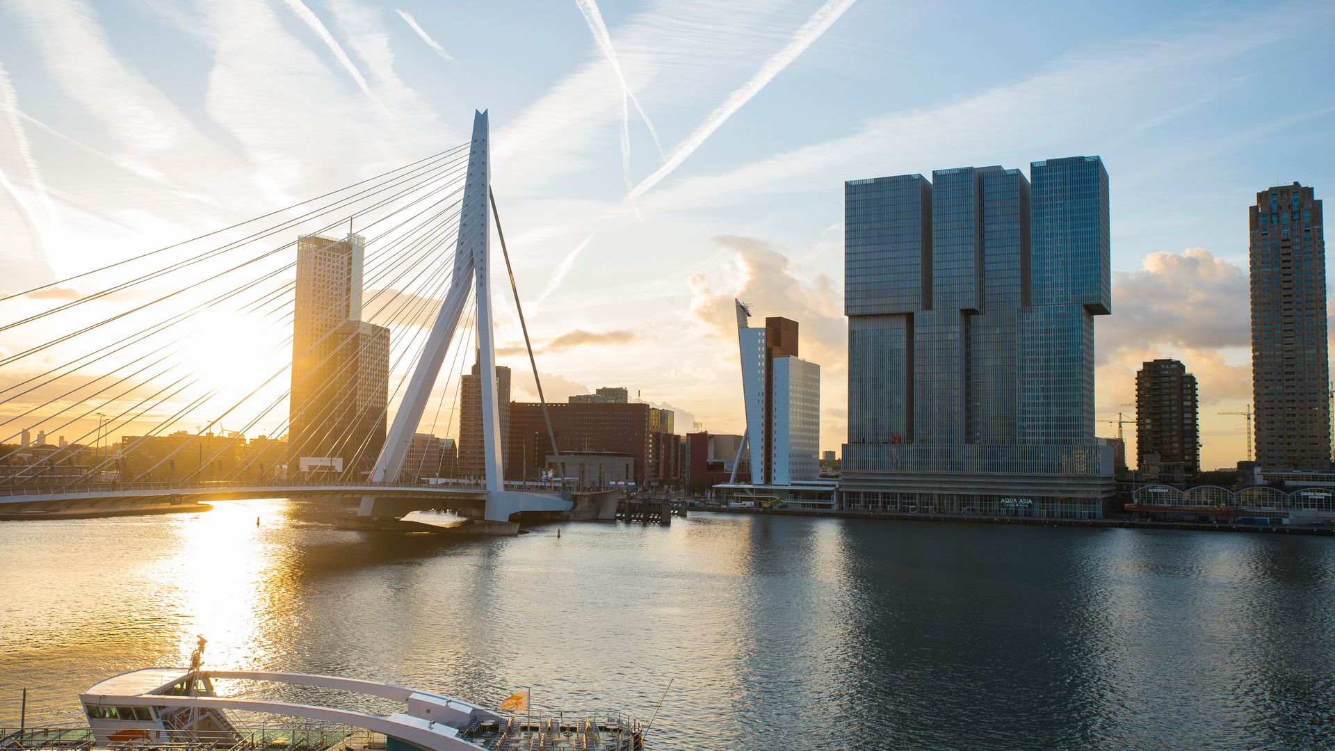 Bus huren Rotterdam