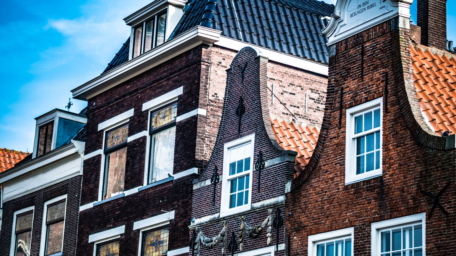 Bus huren Delft