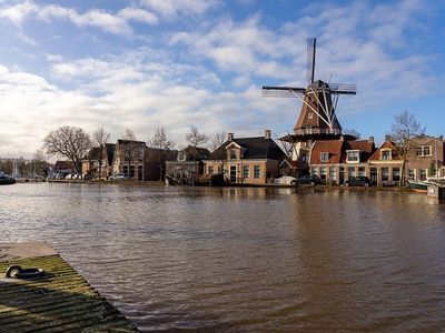 Bus huren in Meppel met HelloBUS